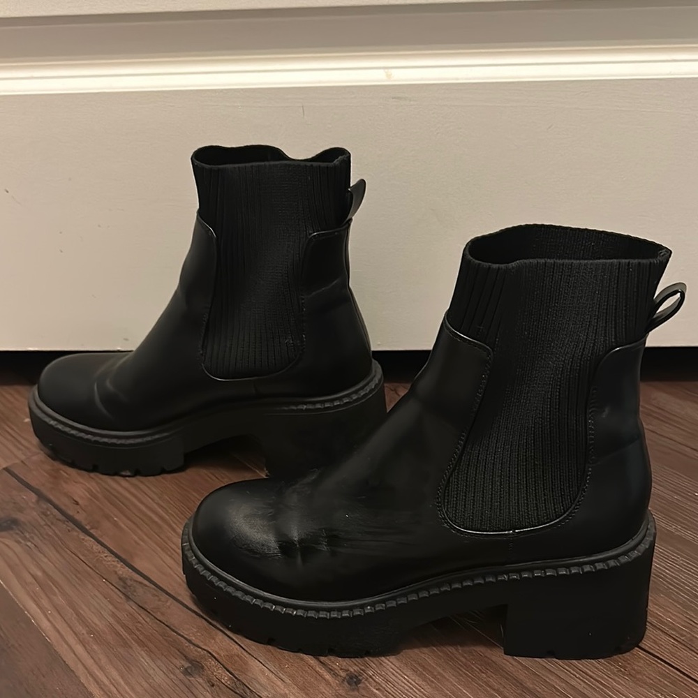 Black Women's platform boots